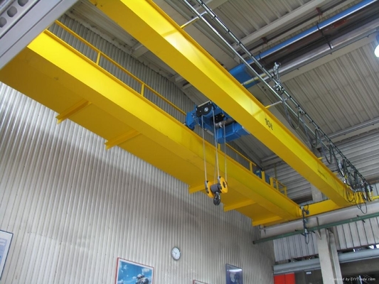 Tranh màu vàng Cầu trục đôi Eot Công suất 20 tấn với xe nâng