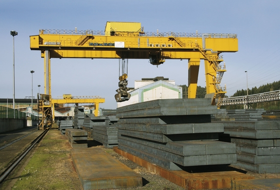 Năng lượng lớn Đàn cẩu gantry hai đệm điện A5-A8 Công việc Q235B / Q345E vật liệu