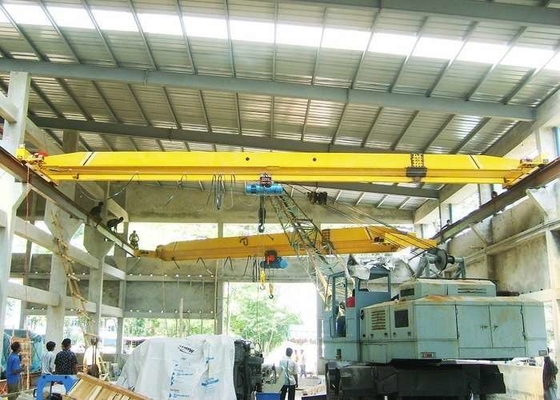 3-8m/min Động cơ cẩu có một vạch sàn / trần lắp đặt