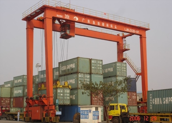 Cần cẩu container cảng ODM A6 15.4M-18.2M Cần cẩu giàn container nâng với máy rải