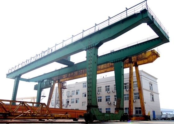 Cẩu trục đôi tùy chỉnh Cầu trục Goliath 20 30 Cẩu giàn 60 tấn với xe đẩy di động
