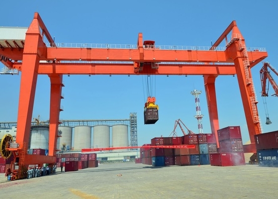 Công suất chịu lực mạnh Cẩu giàn kép 5-50 tấn cho các công trình nấu chảy