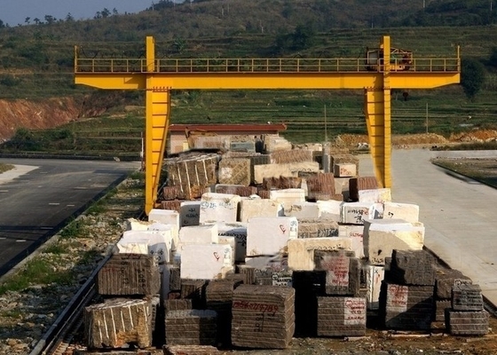 Cần trục giàn đôi 25T-300T