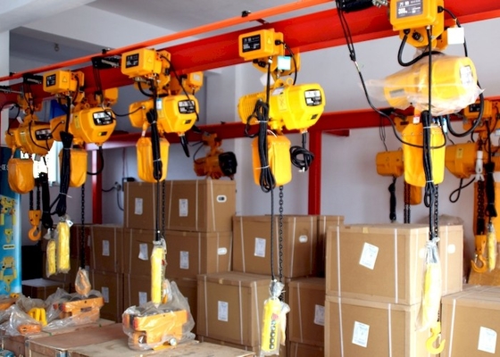 Tời kéo xích có kích thước trung bình hạng nặng thấp IP55 Tời xử lý vật liệu công nghiệp