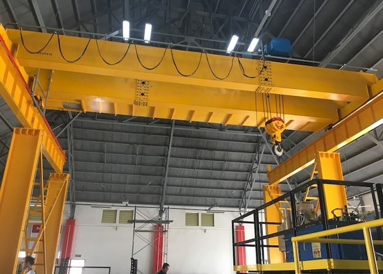 OEM ODM IP55 IP65 Điều khiển cabin cần cẩu đôi Cầu trục 10 tấn Cần trục Eot