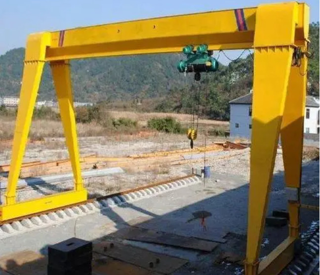Cần cẩu giàn nâng khung 16 tấn với tời điện MD để nâng tấm bê tông