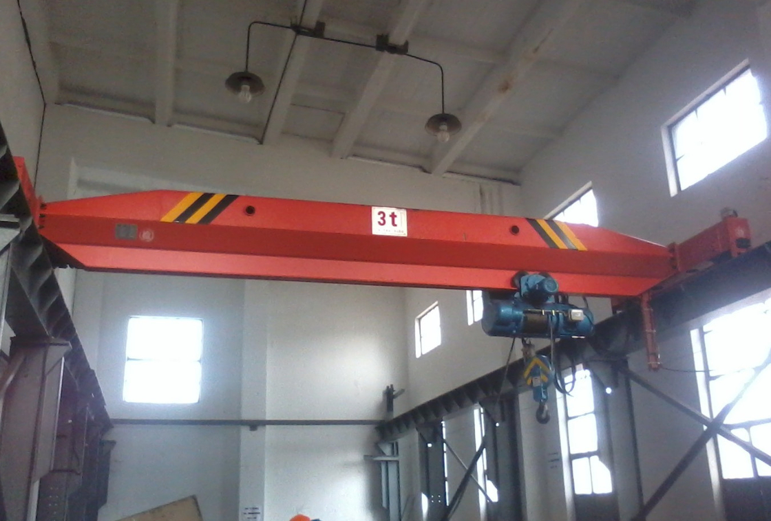 Điều khiển từ xa Đàn cẩu cầu một đai với hệ thống chiếu sáng phủ mưa