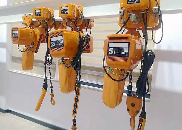 Loại xe đẩy có động cơ Palăng xích điện 1,5 tấn có điều khiển từ xa