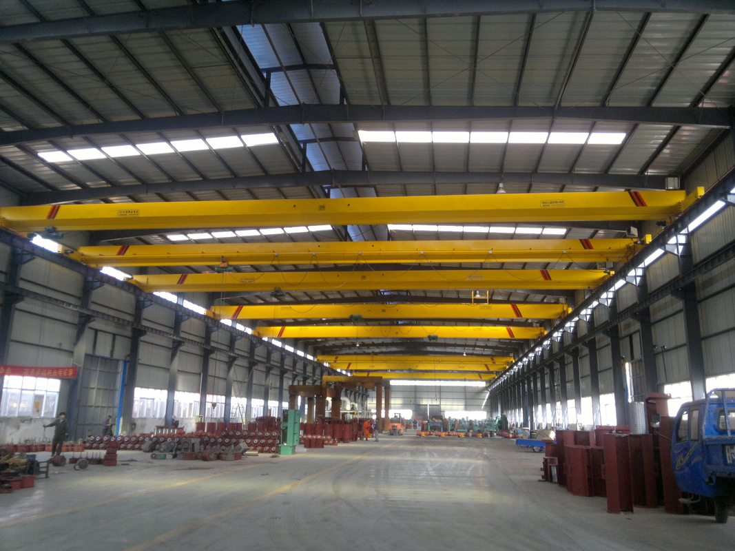 Cầu trục dầm đơn loại LD 12 tấn cho thiết bị làm việc cầu trục trên không
